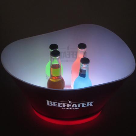 LED-Bierkühlereimer mit ausgehöhltem Logo 