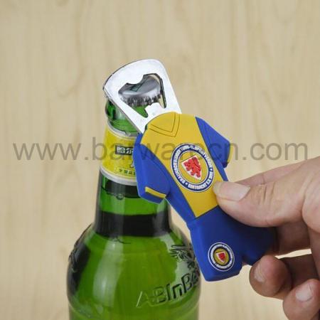 kundenspezifischer PVC-Bierflaschenöffner 3d mit geprägtem Logo 