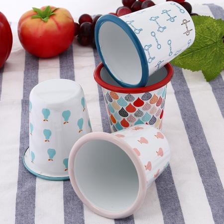 Blank Hersteller Großhandel Emaille V-förmige konische Tasse Werbegeschenke 